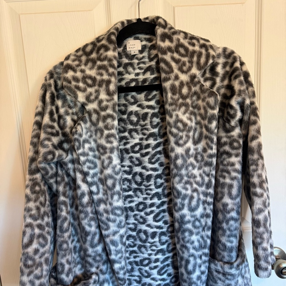 A New Day Women’s Leopard Print Women's Trench Coat with Pockets - Size S - Picture 7 of 8